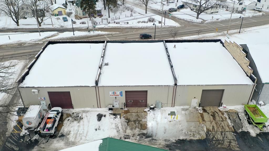 515 W Fulton St, Edgerton, WI 53534